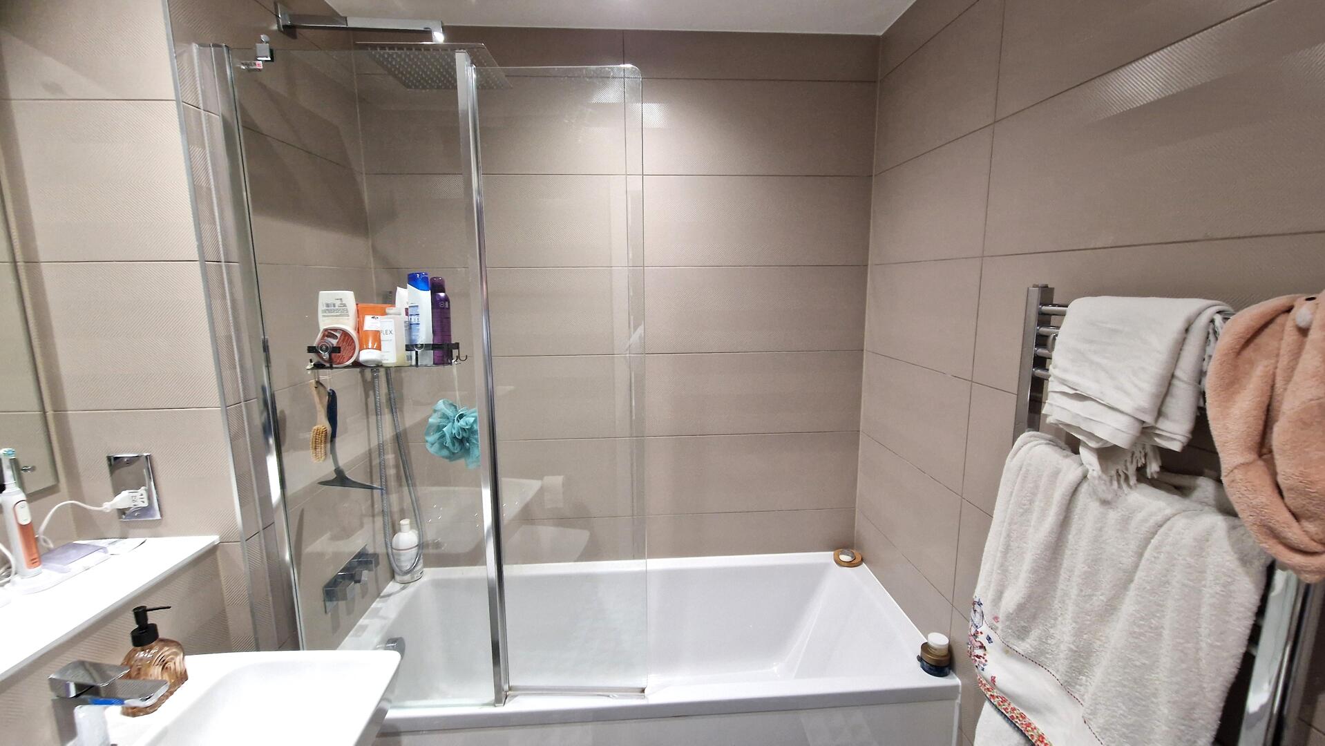 High Definition, Apartment 1106, 3, Block B Red  Media City Uk